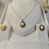 Parure Perle Vintage – Collier & Boucles d'Oreilles