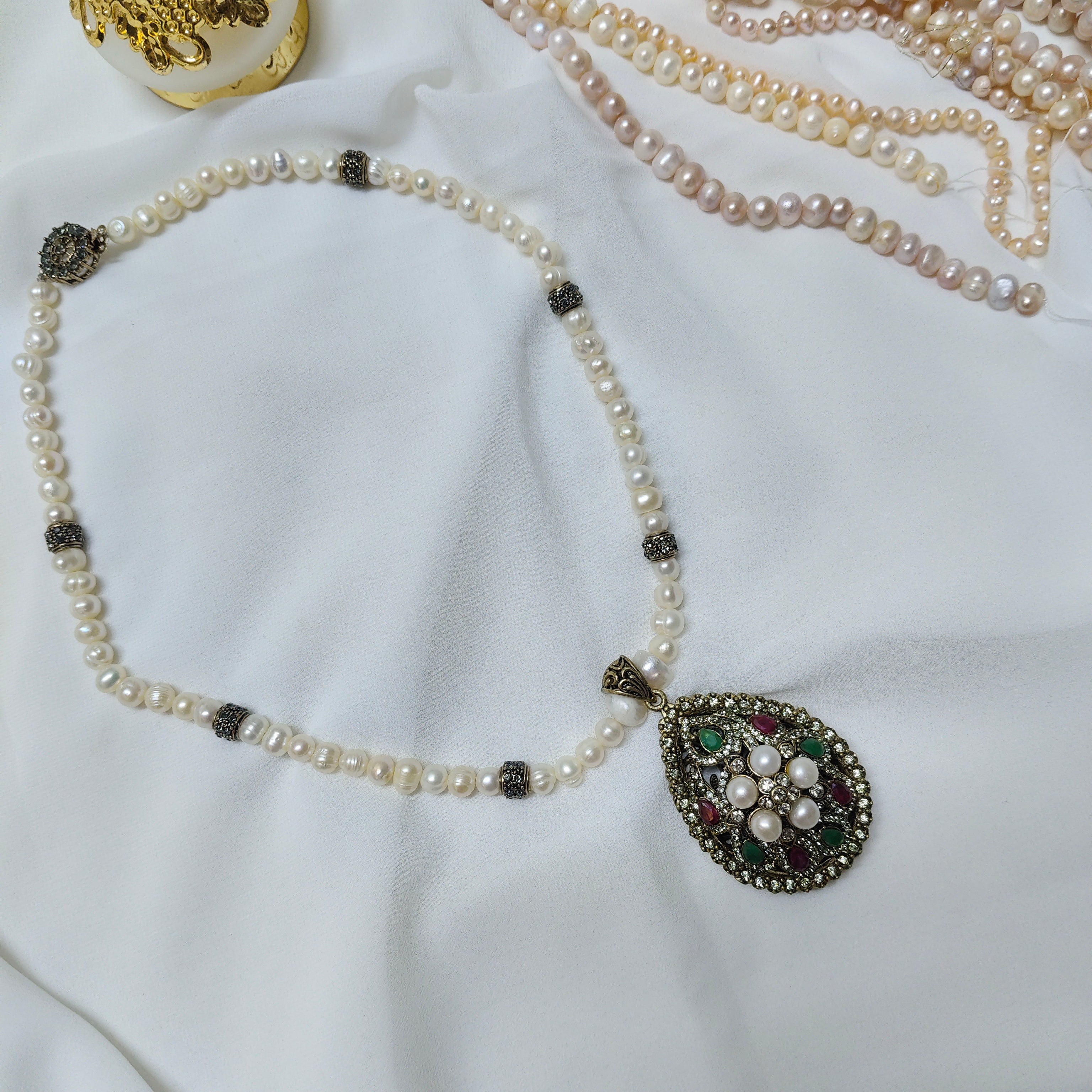 Collier Djawher – Perles, Antique & Pierres Précieuses
