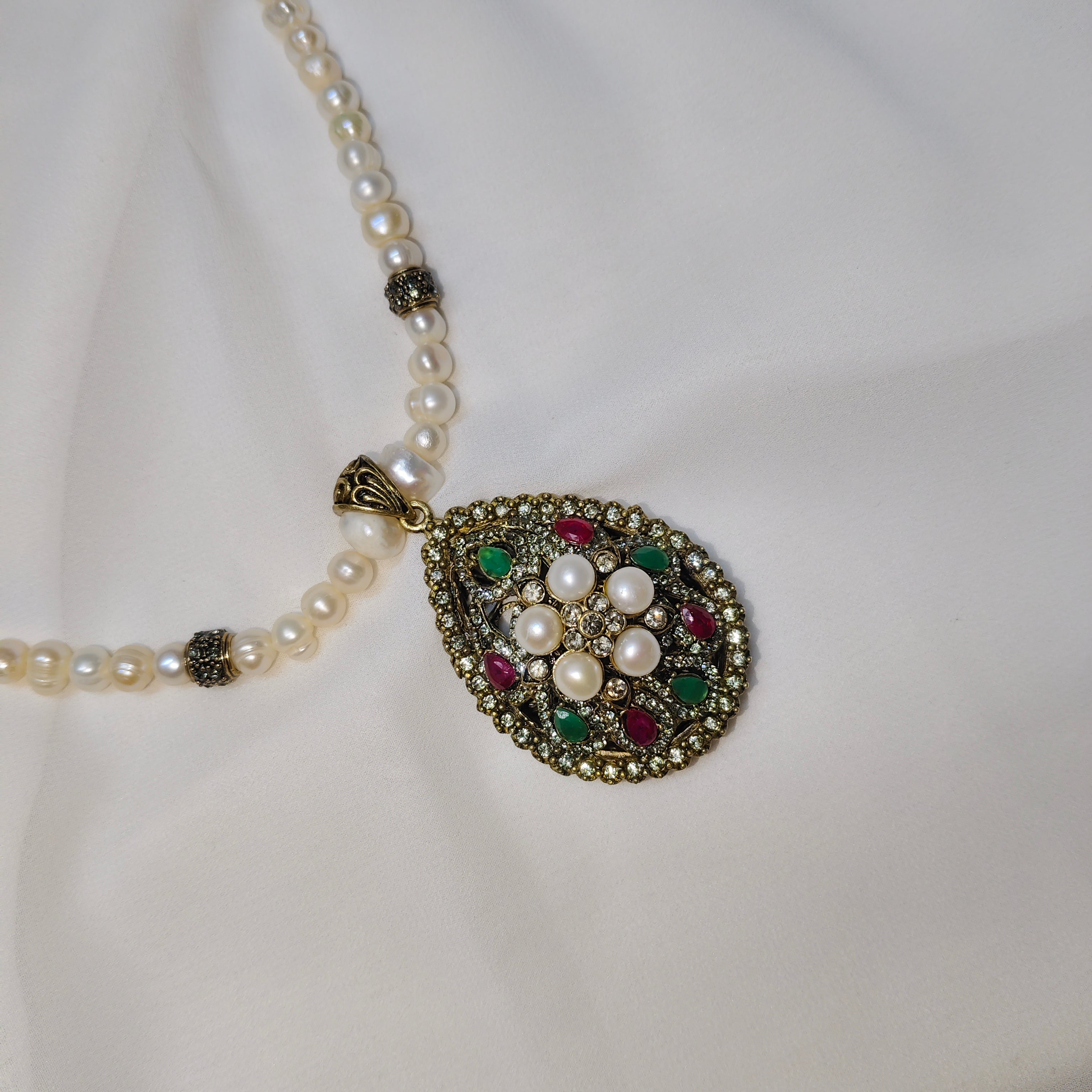 Collier Djawher – Perles, Antique & Pierres Précieuses