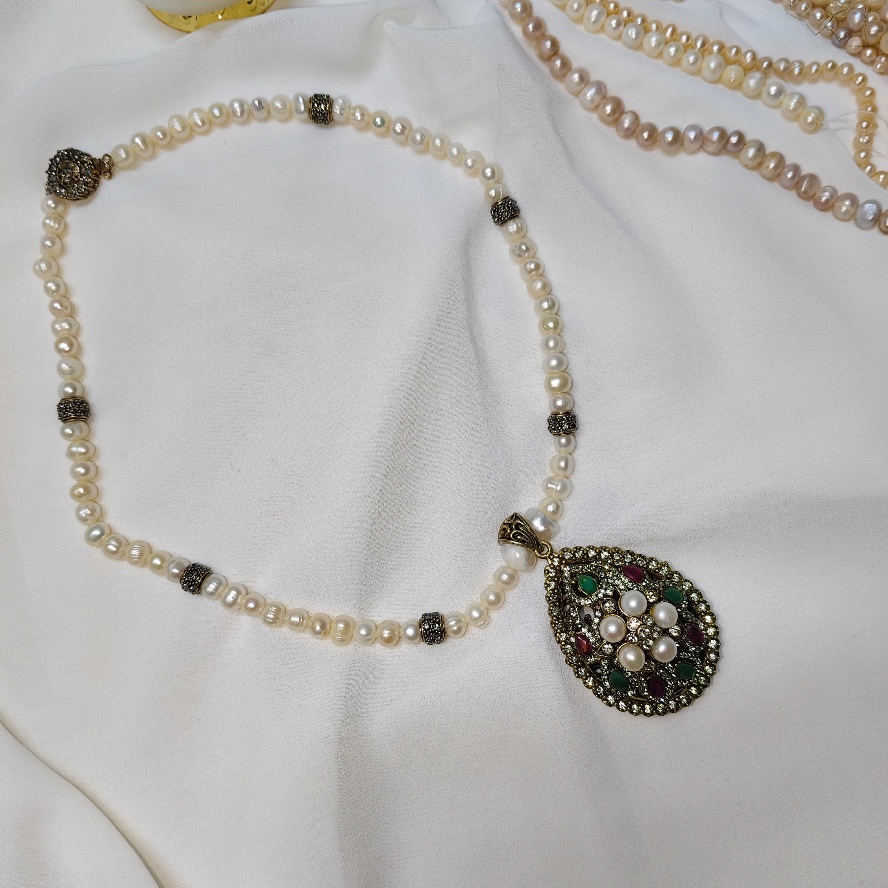 Collier Djawher – Perles, Antique & Pierres Précieuses