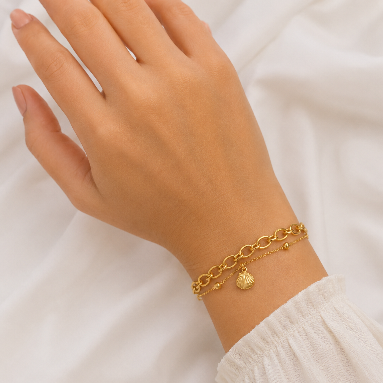 Elegant Shell Bracelet