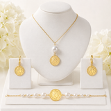 Parure Médaille Napoléon & Perles – Collier, Bracelet & Boucles d'Oreilles