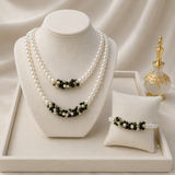 Parure Perles Nacrées & Grenats – Double Collier & Bracelet