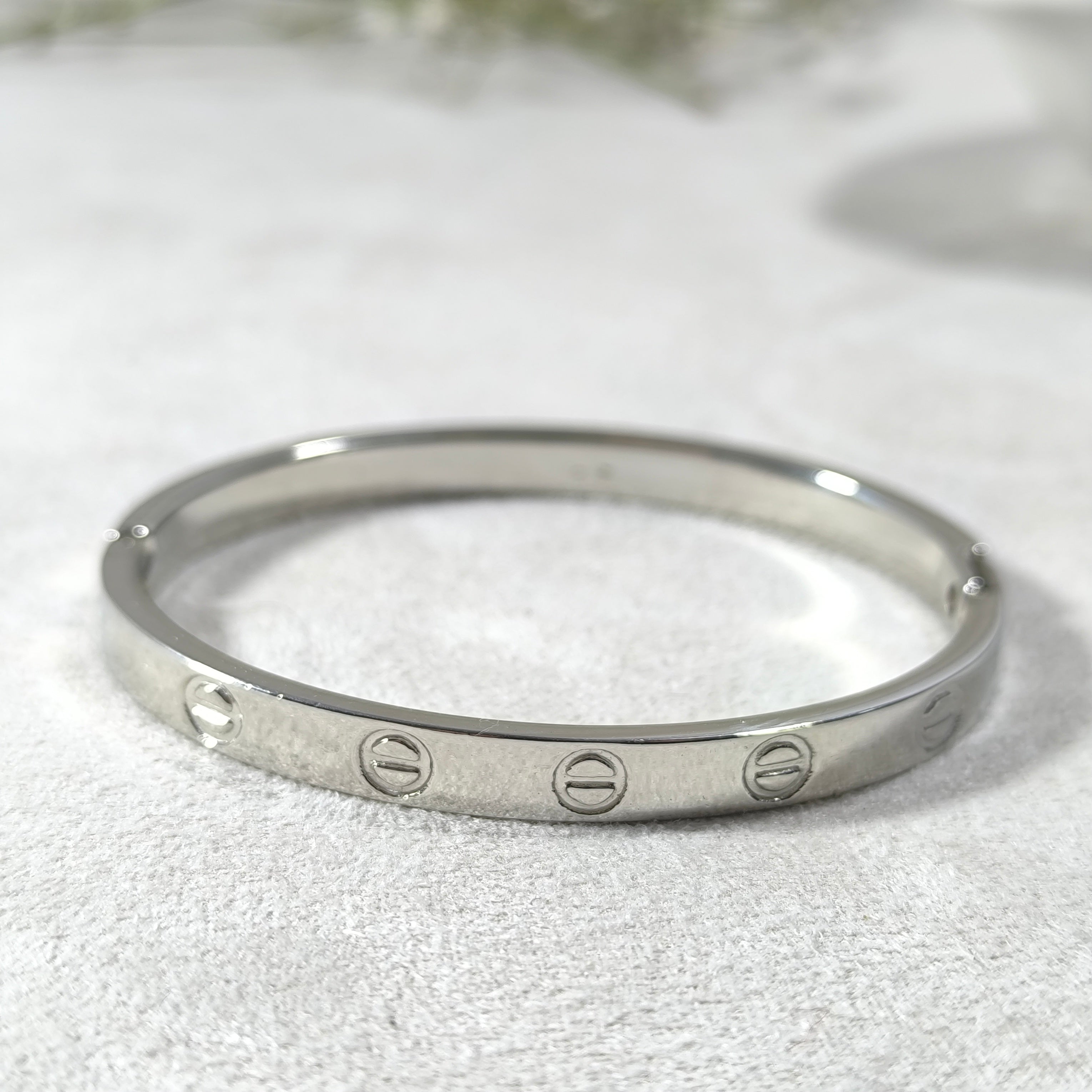 Bracelet Icône Intemporelle – Acier Inoxydable Doré & Argenté