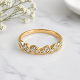 Xuping Gold Plated Ring Crystal Leaves Refined Elegance