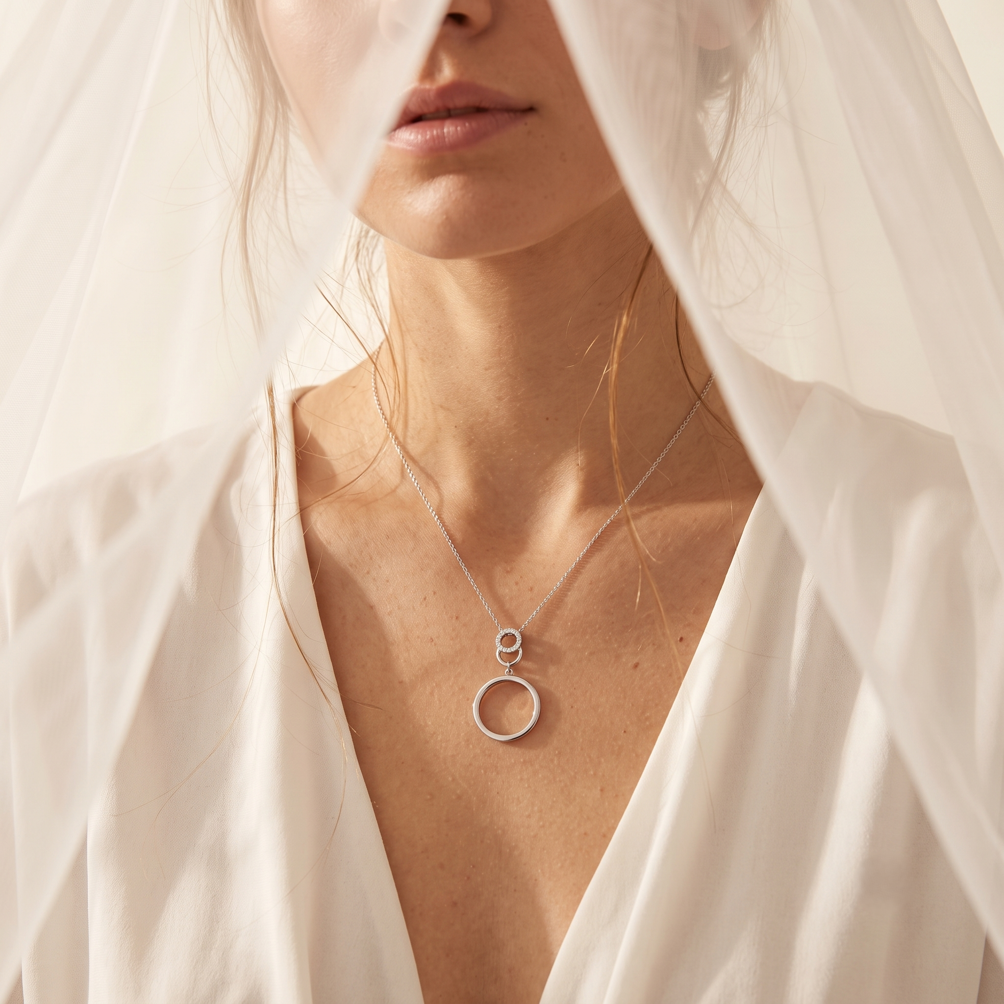 Collier Lilia en argent 925 à pendentif anneaux