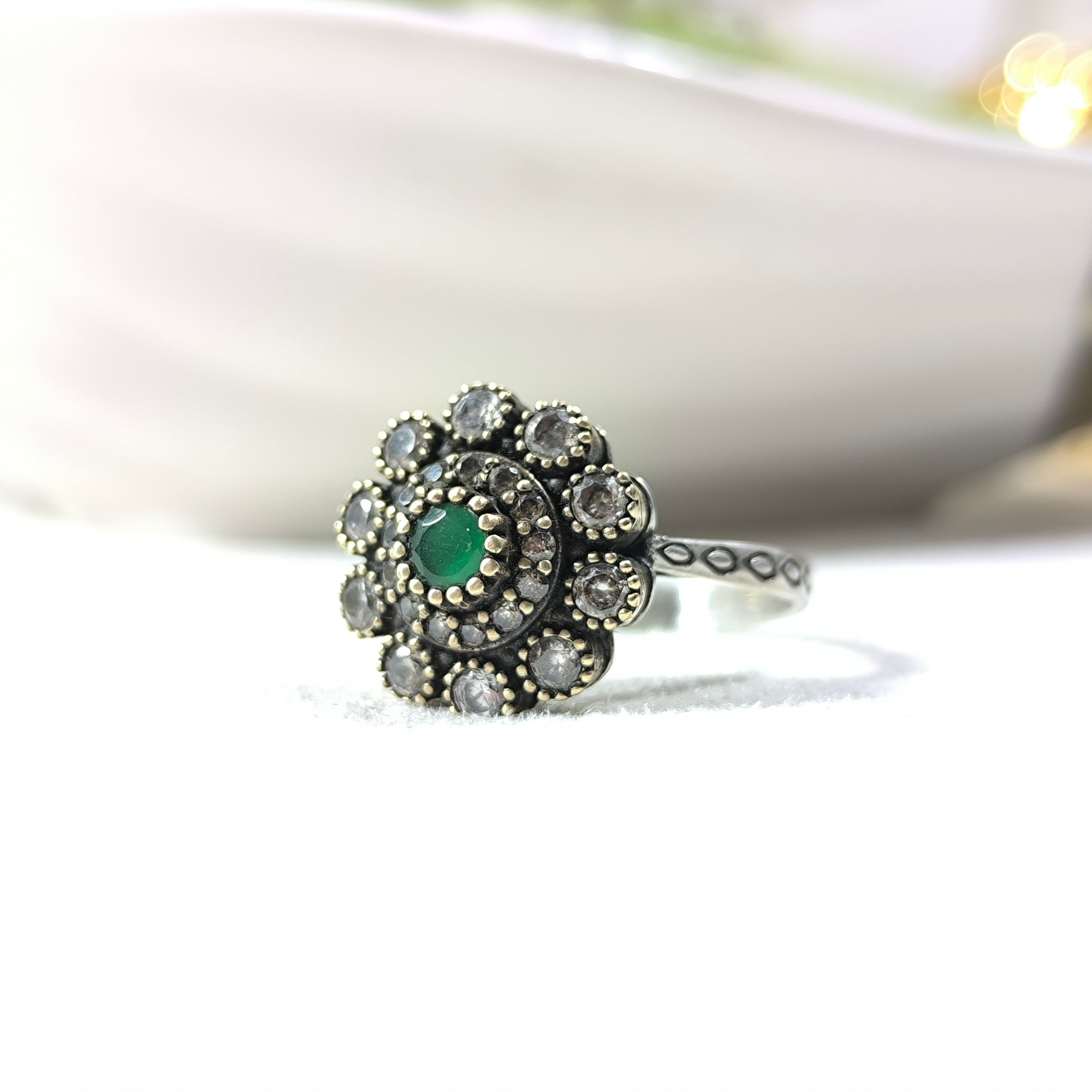 Bague Antiques Impériales en Argent & Bronze – Pierres de Couleur